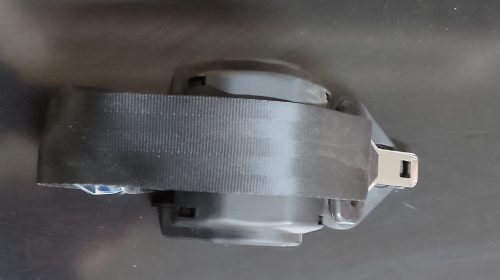 oto otomatik emniyet kemer mekanizması